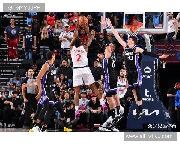 哈登谈休赛期努力与小卡合作目标新赛季良好开局 哈登谈休赛期努力与小卡合作目标新赛季良好开局