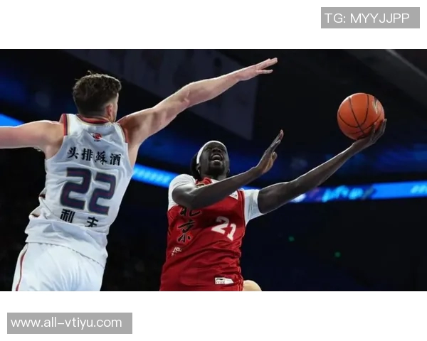 乌度卡谈球队表现强调进攻转移球与防守的出色配合