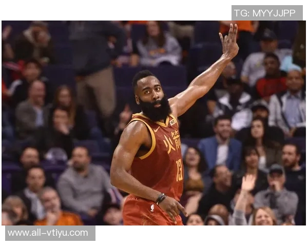 哈登总得分超越奥尼尔展现训练成果值得自豪的成就